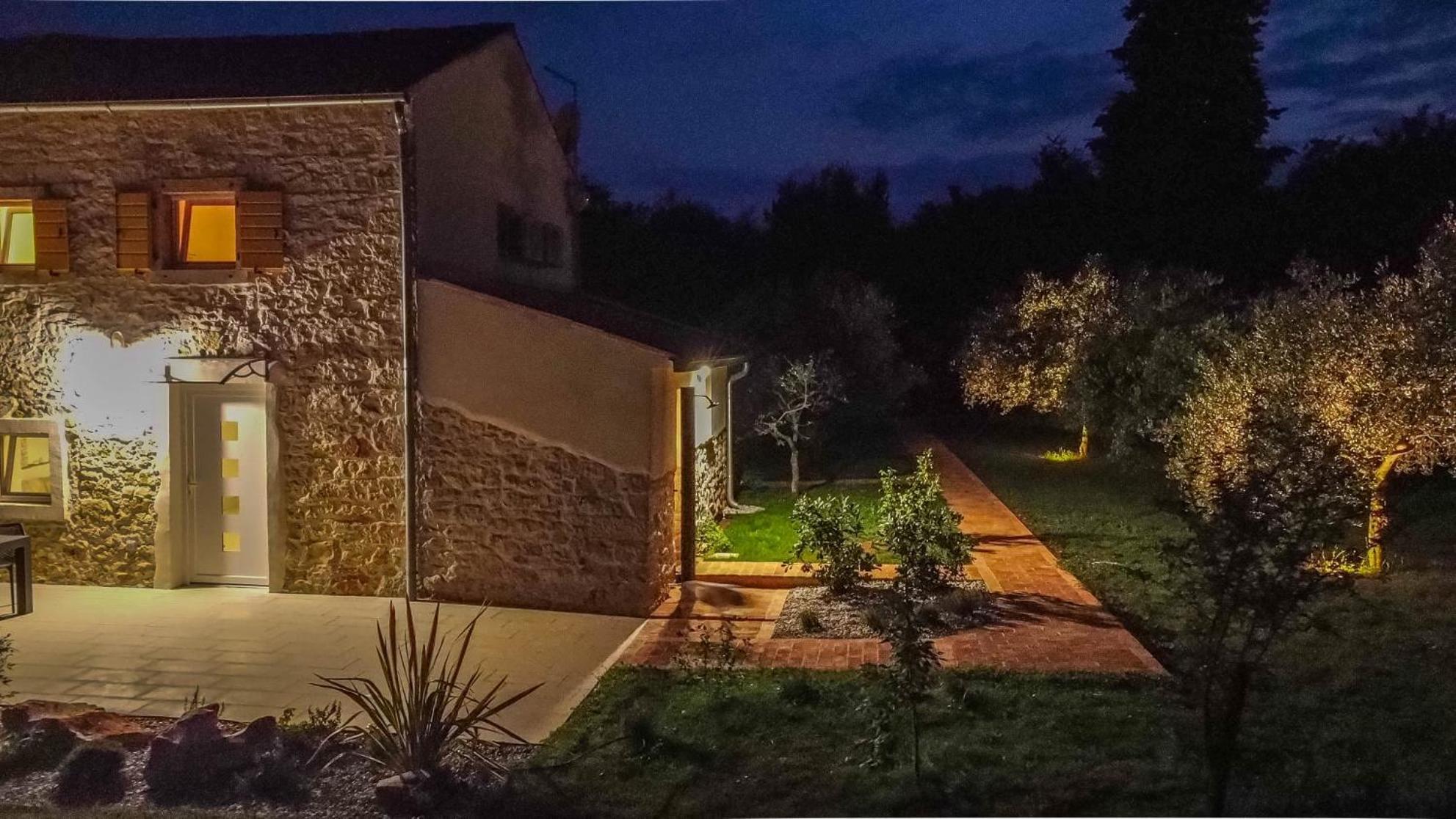 Casa Viva Villa *